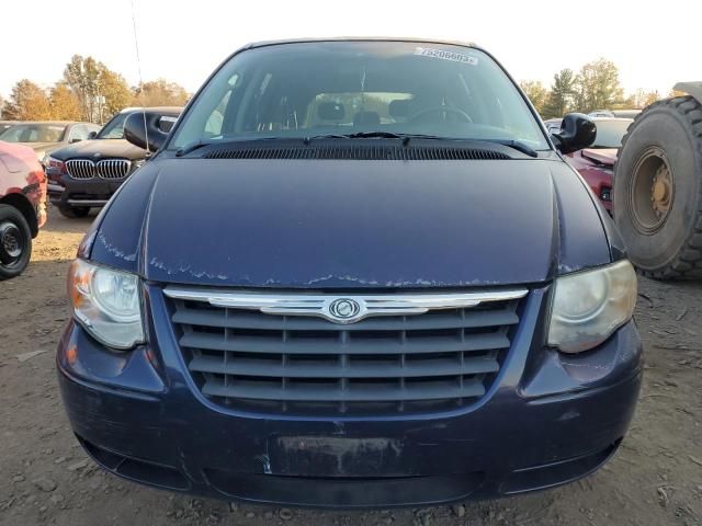 2A4GP54L26R796562 - 2006 CHRYSLER TOWN & COU TOURING ლურჯი ფოტო 5