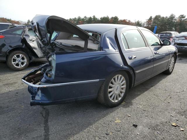 1LNHM81W24Y653831 - 2004 LINCOLN TOWN CAR EXECUTIVE BLUE photo 3