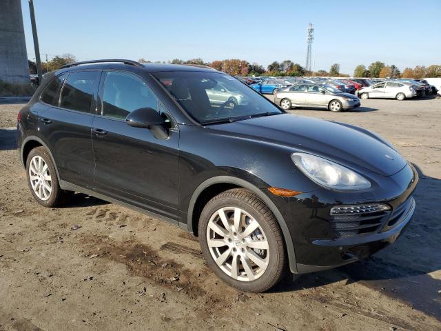 WP1AA2A24DLA08375 - 2013 PORSCHE CAYENNE BLACK photo 4