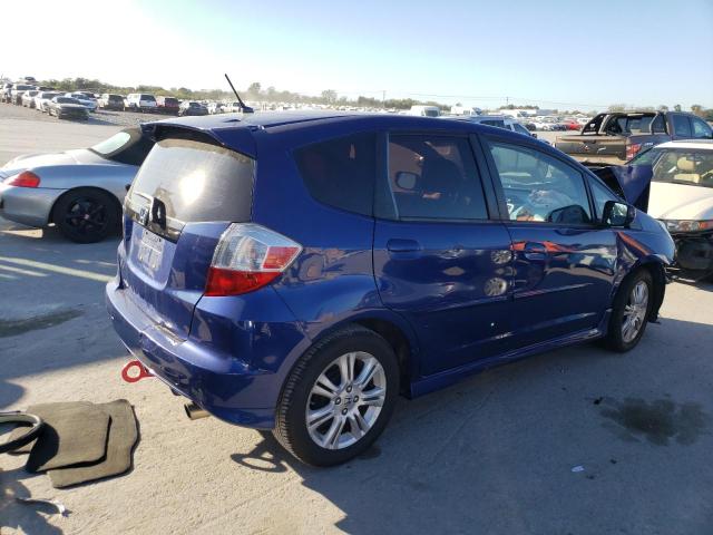 JHMGE8H40AS025569 - 2010 HONDA FIT SPORT BLUE photo 3