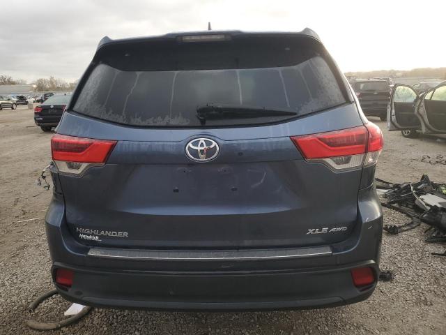 5TDJZRFH1HS401688 - 2017 TOYOTA HIGHLANDER SE BLUE photo 6