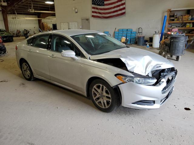 3FA6P0H79ER123798 - 2014 FORD FUSION SE SILVER photo 4