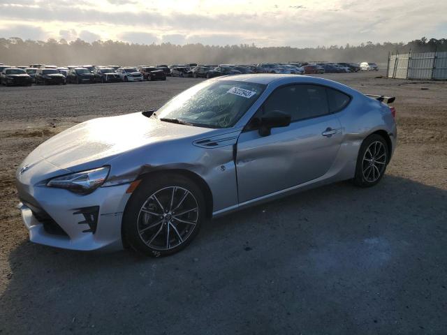 JF1ZNAE16J9701466 - 2018 TOYOTA 86 GT SILVER photo 1