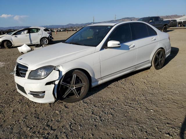 WDDGF4HB2EG245526 - 2014 MERCEDES-BENZ C 250 WHITE photo 1