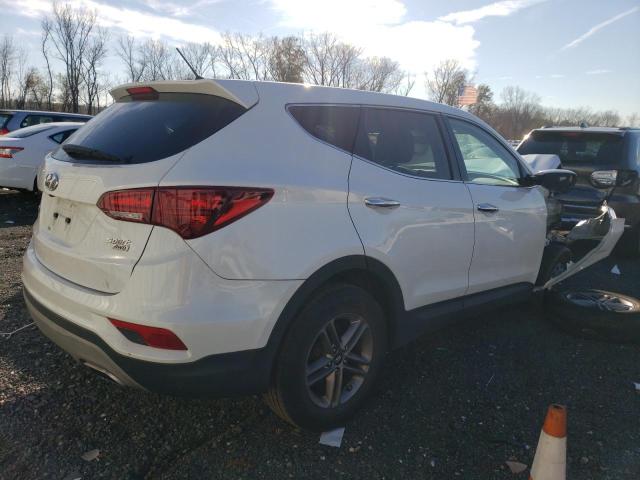 5NMZTDLBXJH092058 - 2018 HYUNDAI SANTA FE S WHITE photo 3