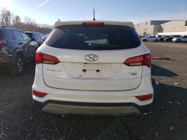 5NMZTDLBXJH092058 - 2018 HYUNDAI SANTA FE S WHITE photo 6