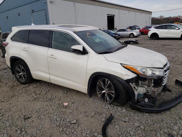 5TDJKRFH2GS251688 - 2016 TOYOTA HIGHLANDER XLE WHITE photo 4