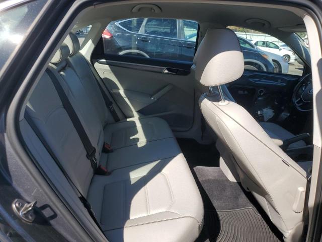 1VWDT7A31HC050391 - 2017 VOLKSWAGEN PASSAT R-LINE Grau Foto 10
