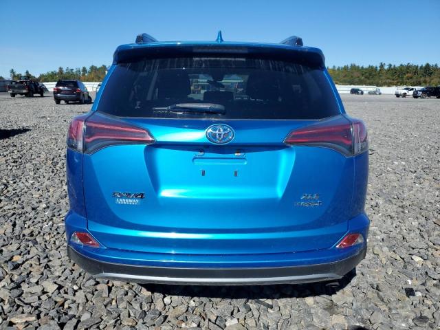 JTMRJREV7HD109587 - 2017 TOYOTA RAV4 HV LE BLUE photo 6