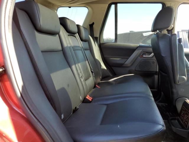 SALFT24N88H063890 - 2008 LAND ROVER LR2 HSE TECHNOLOGY RED photo 11