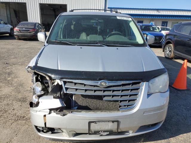 2A8HR54P48R735104 - 2008 CHRYSLER TOWN & COU TOURING 银色 照片 5
