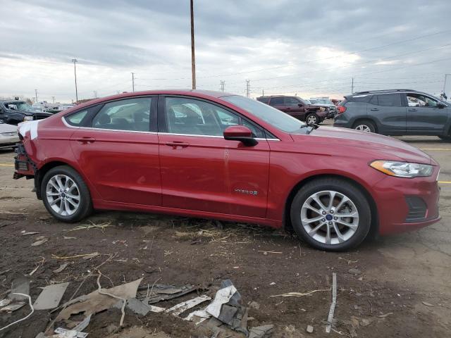 3FA6P0LU2KR220690 - 2019 FORD FUSION SE RED photo 4