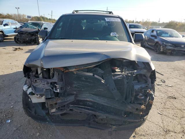 1FMCU0D78BKA67537 - 2011 FORD ESCAPE XLT GRAY photo 5