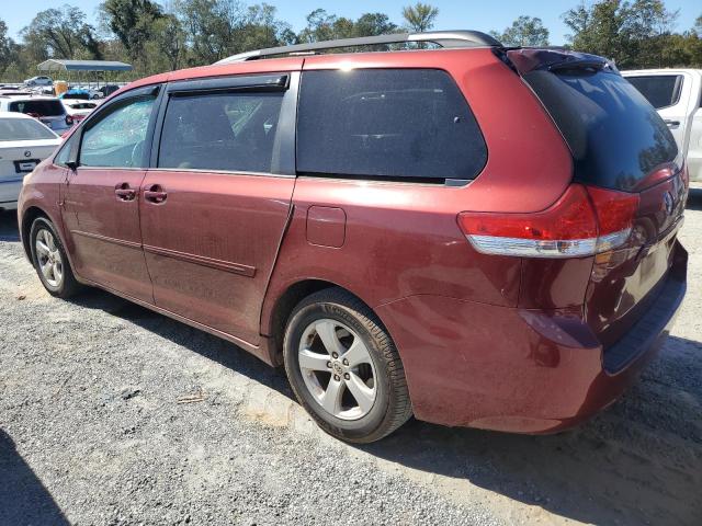 5TDKK3DCXDS292834 - 2013 TOYOTA SIENNA LE BURGUNDY photo 2