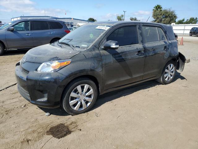 2013 TOYOTA SCION XD, 