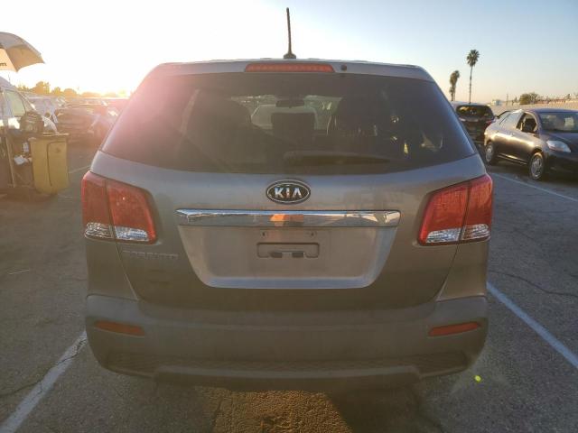 5XYKT3A15DG345534 - 2013 KIA SORENTO LX GRAY photo 6