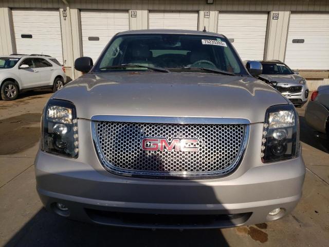 1GKFK13007J156523 - 2007 GMC YUKON SILVER photo 5