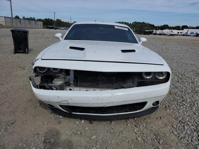 2C3CDZAG6GH202398 - 2016 DODGE CHALLENGER SXT WHITE photo 5