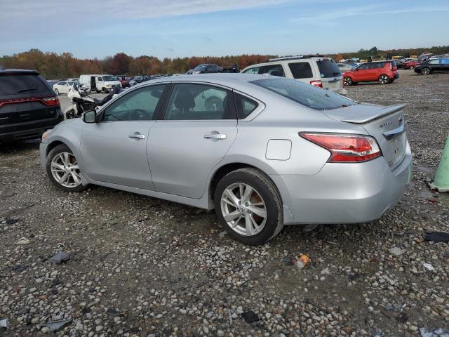 1N4AL3AP2FC255464 - 2015 NISSAN ALTIMA 2.5 SILVER photo 2