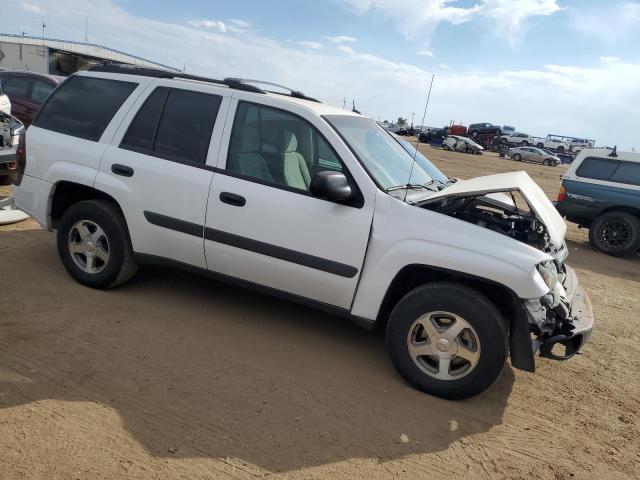 1GNDT13S152259420 - 2005 CHEVROLET TRAILBLAZE LS WHITE photo 4