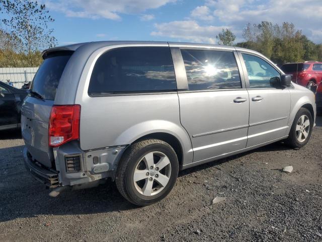 2C4RDGBGXHR725606 - 2017 DODGE GRAND CARA SE SILVER photo 3