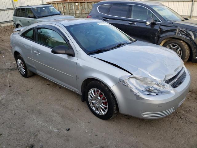 1G1AK18F787185141 - 2008 CHEVROLET COBALT LS SILVER photo 4