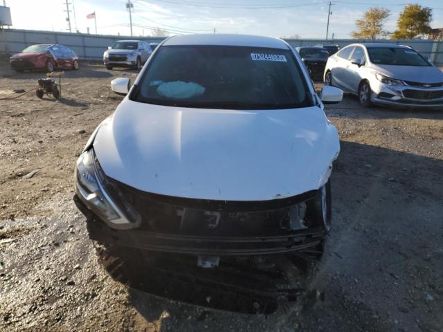 3N1AB7AP1KY431168 - 2019 NISSAN SENTRA S WHITE photo 5