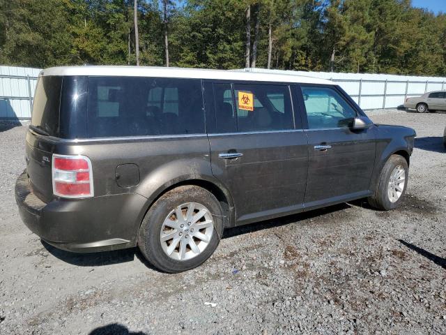 2FMGK5CC8BBD03150 - 2011 FORD FLEX SEL BROWN photo 3