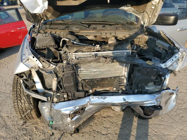3C6TR5DT3DG529486 - 2013 RAM 2500 SLT SILVER photo 11