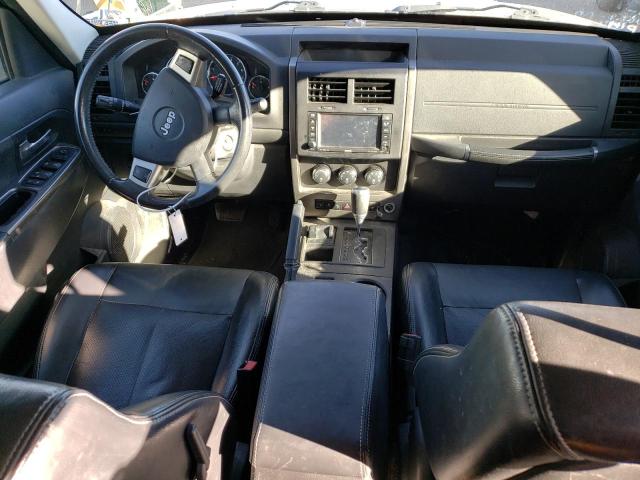 1J4PN3GK1AW172572 - 2010 JEEP LIBERTY RENEGADE GREEN photo 8