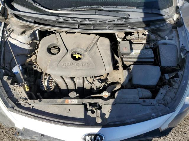 KNAFK4A63G5565321 - 2016 KIA FORTE LX SILVER photo 11