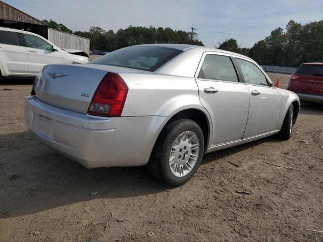 2C3KA43R87H888708 - 2007 CHRYSLER 300 SILVER photo 3