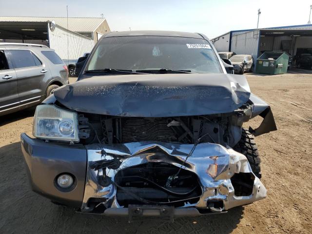 1N6AA07B24N531795 - 2004 NISSAN TITAN XE GRAY photo 5