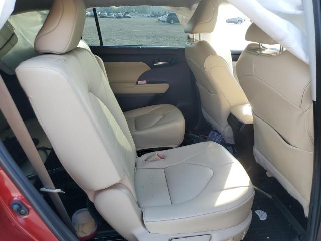 5TDGZRAHXNS546029 - 2022 TOYOTA HIGHLANDER XLE RED photo 11