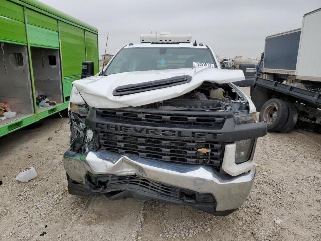 1GB4YSEY8MF151079 - 2021 CHEVROLET SILVERADO K3500 WHITE photo 5