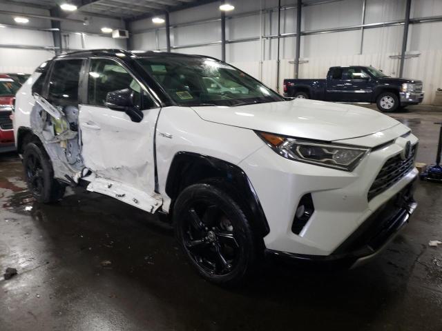 JTMEWRFV6KD520159 - 2019 TOYOTA RAV4 XSE WHITE photo 4