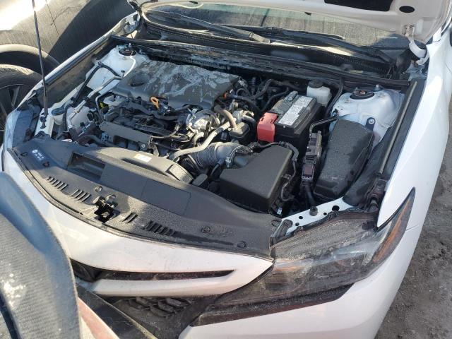 4T1T11AK6PU172869 - 2023 TOYOTA CAMRY SE NIGHT SHADE WHITE photo 11