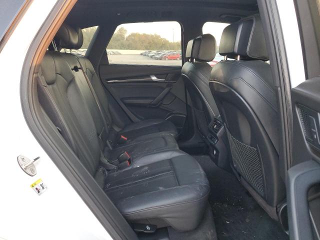 WA1C4AFY6J2024596 - 2018 AUDI SQ5 PRESTIGE WHITE photo 11