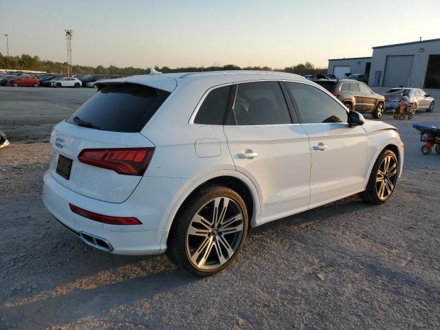 WA1C4AFY6J2024596 - 2018 AUDI SQ5 PRESTIGE WHITE photo 3