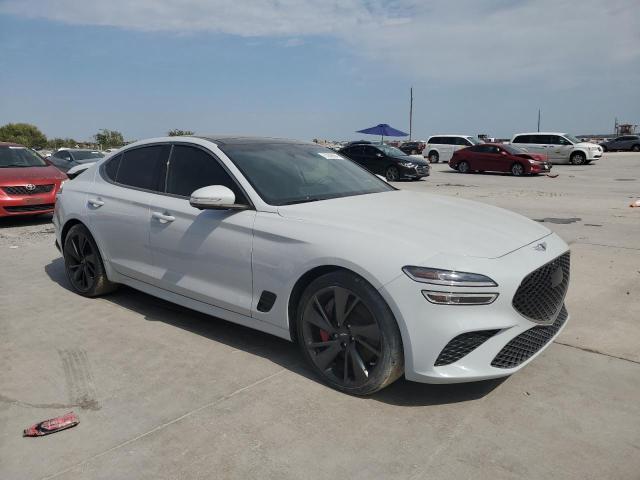 KMTG54TE7NU085709 - 2022 GENESIS G70 BASE WHITE photo 4