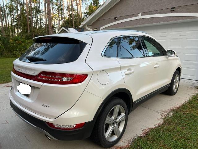 5LMCJ1C9XJUL18639 - 2018 LINCOLN MKC PREMIERE WHITE photo 4