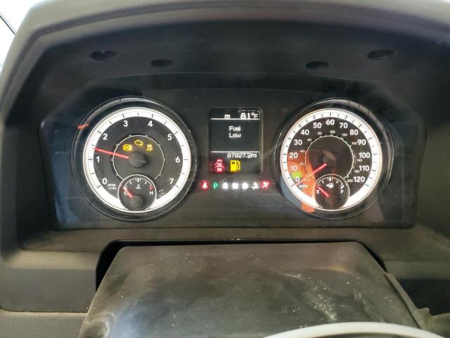 3C6UR5CJ7JG259971 - 2018 RAM 2500 ST Silber Foto 9