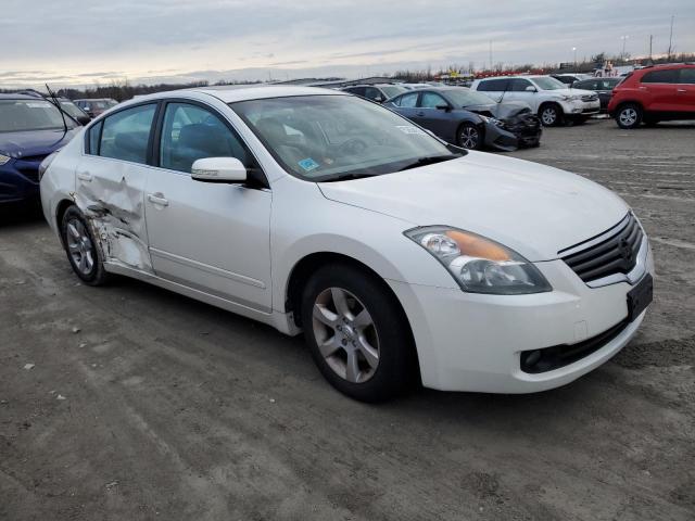 1N4BL21E48C141014 - 2008 NISSAN ALTIMA 3.5SE WHITE photo 4