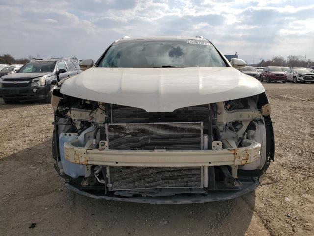 2LMTJ8KRXGBL54542 - 2016 LINCOLN MKX SELECT CREAM photo 5