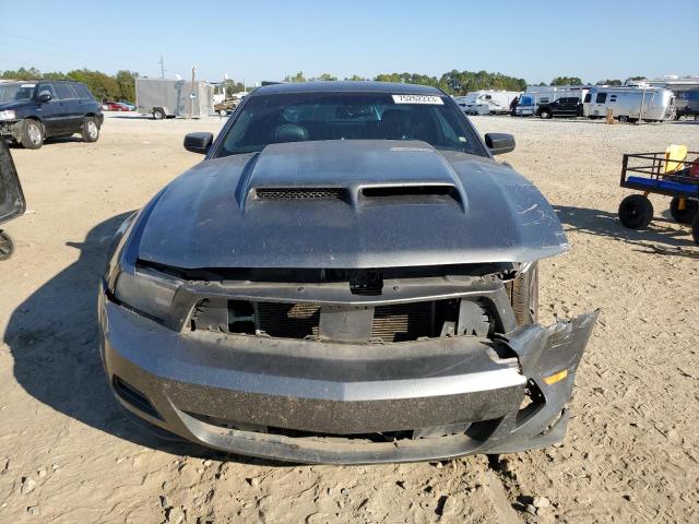 1ZVBP8AN0A5108651 - 2010 FORD MUSTANG GRAY photo 5