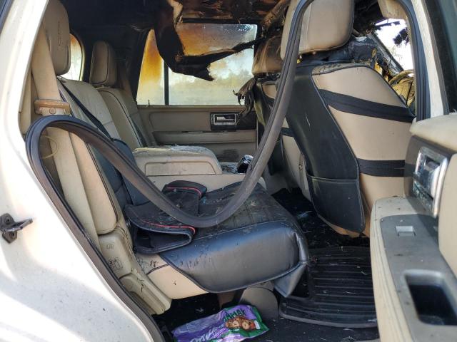 5LMFU27548LJ06904 - 2008 LINCOLN NAVIGATOR 白色 照片 11