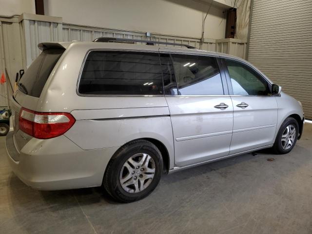 5FNRL38795B102262 - 2005 HONDA ODYSSEY EXL GRAY photo 3