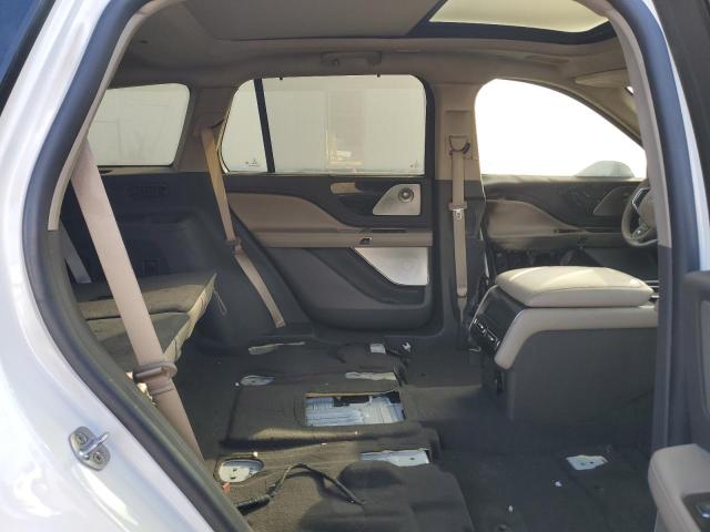5LM5J7WC3NGL05061 - 2022 LINCOLN AVIATOR RESERVE WHITE photo 11