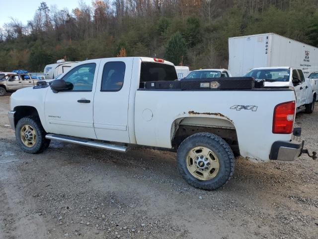 1GC2KXCB5DZ255110 - 2013 CHEVROLET SILVERADO K2500 HEAVY DUTY LT WHITE photo 2