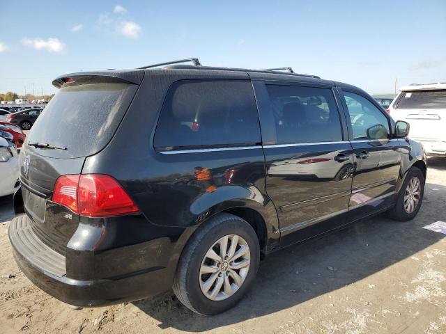 2C4RVABG1CR354886 - 2012 VOLKSWAGEN ROUTAN SE BLACK photo 3